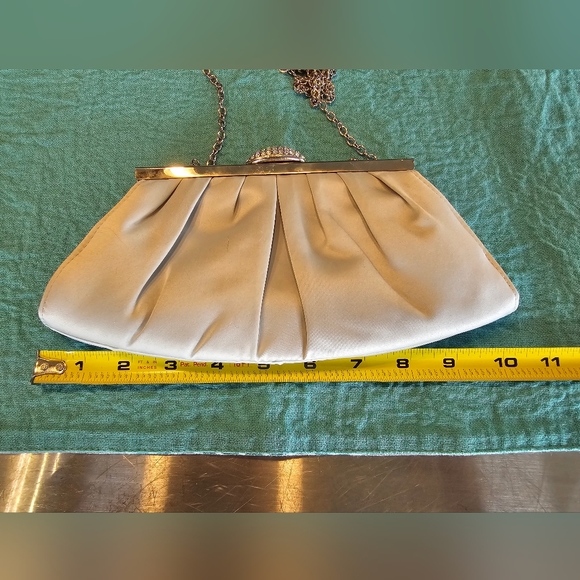 Vintage La Regale Clutch/Shoulder Bag with rhinestone clasp closure (light grey/ - Picture 3 of 10